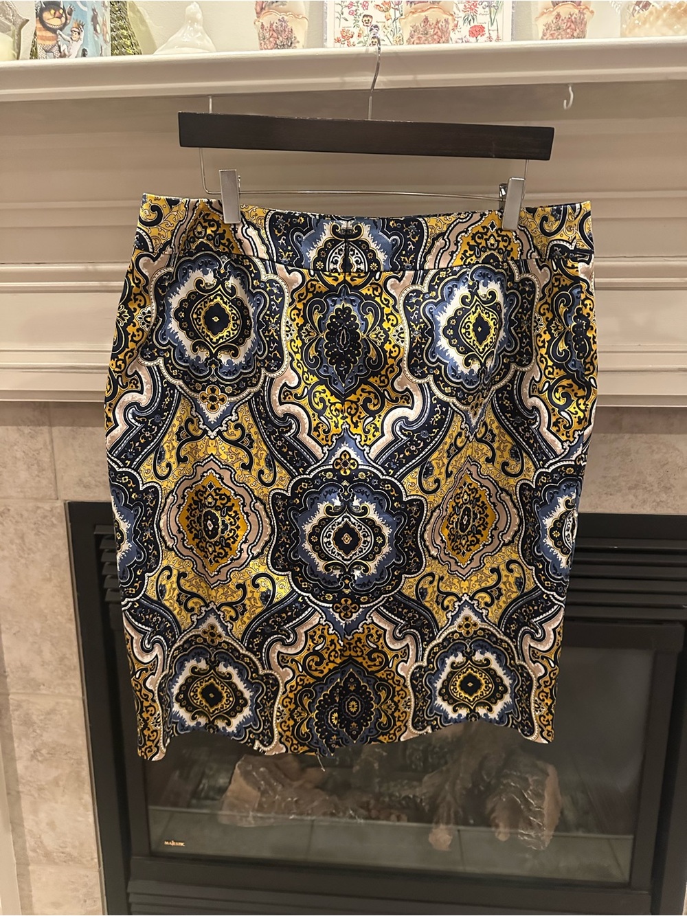 Ann Taylor Yellow and Navy Tile-Print Pencil Skirt